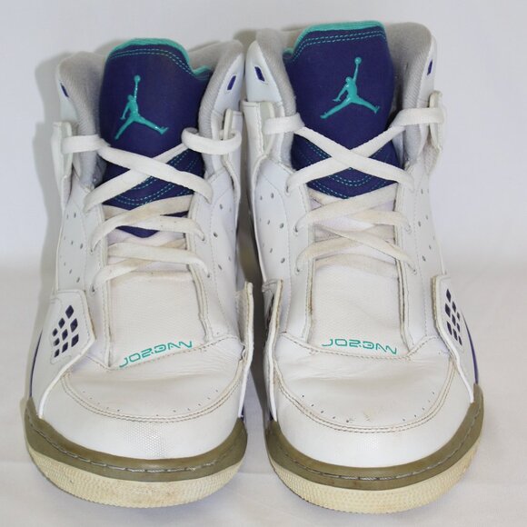 Athletic_Shoes